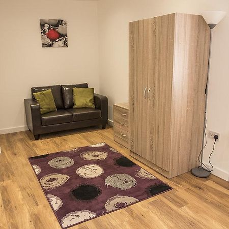 דוסברי Town Centre Apartments מראה חיצוני תמונה