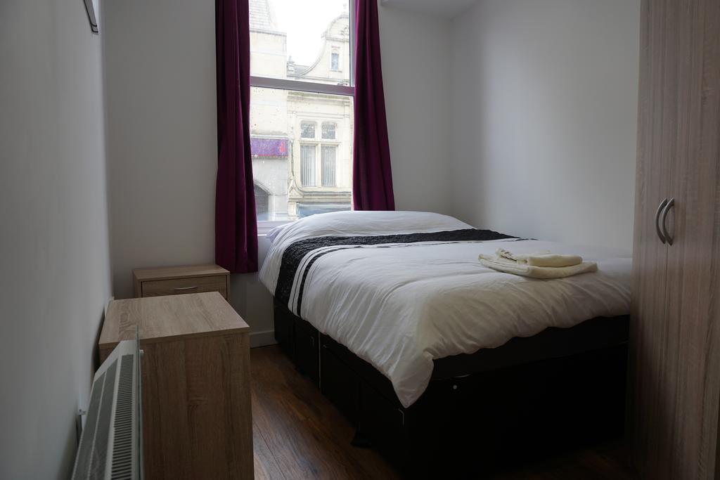 דוסברי Town Centre Apartments מראה חיצוני תמונה